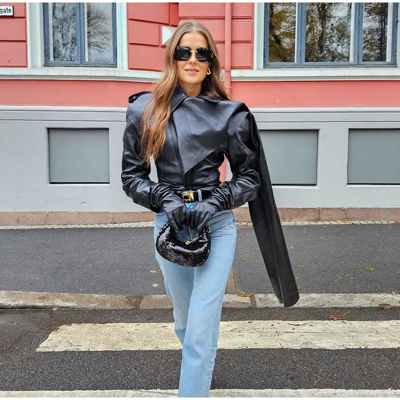 Cropped Leather Neckline Jacket