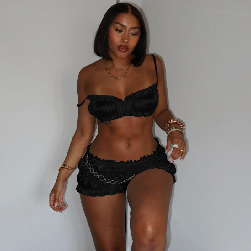 Off Shoulder Slim Shorts Set