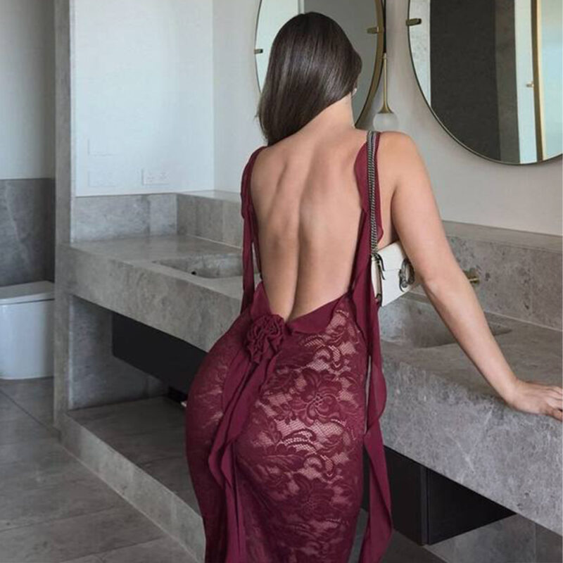 Lace Backless Tailing Maxi Dress