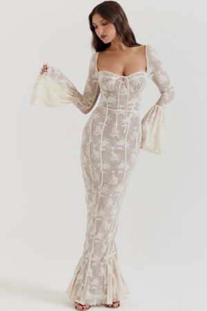 Breast cotton