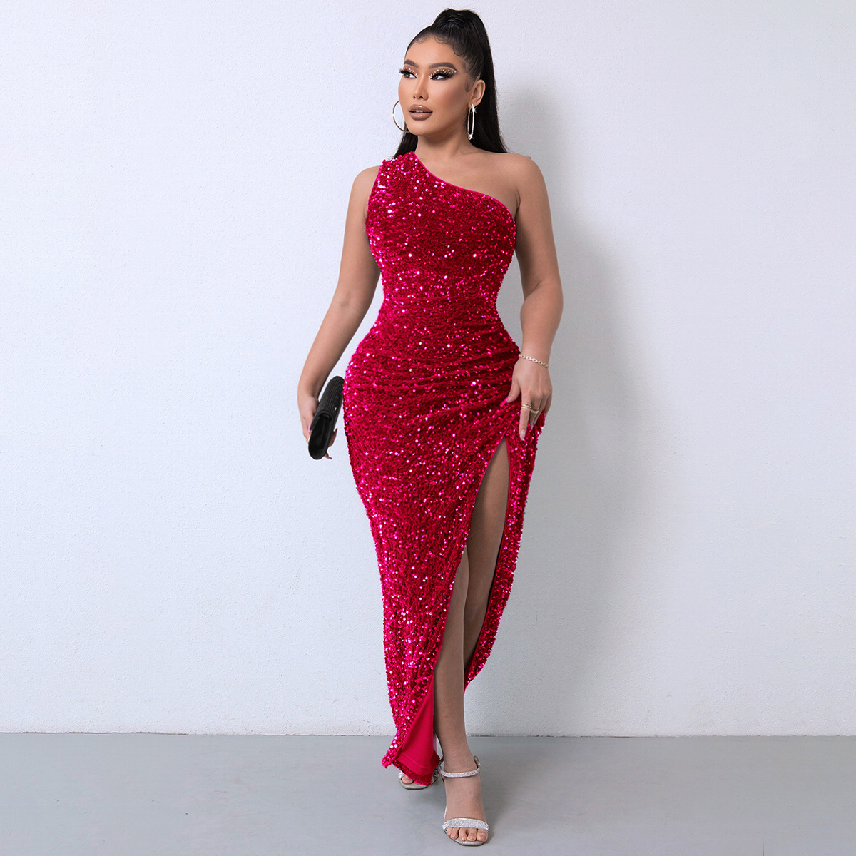 Rose red